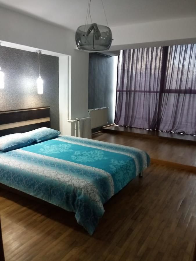 Апартаменты Apartment on Uzeyir Gadjibeyli Street Formula 1 Баку-6