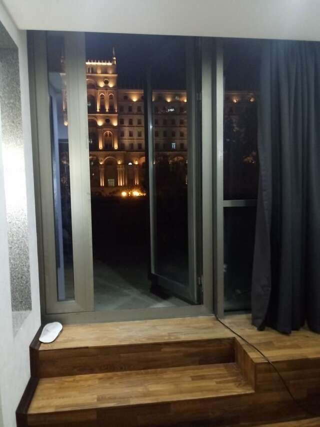 Апартаменты Apartment on Uzeyir Gadjibeyli Street Formula 1 Баку-14