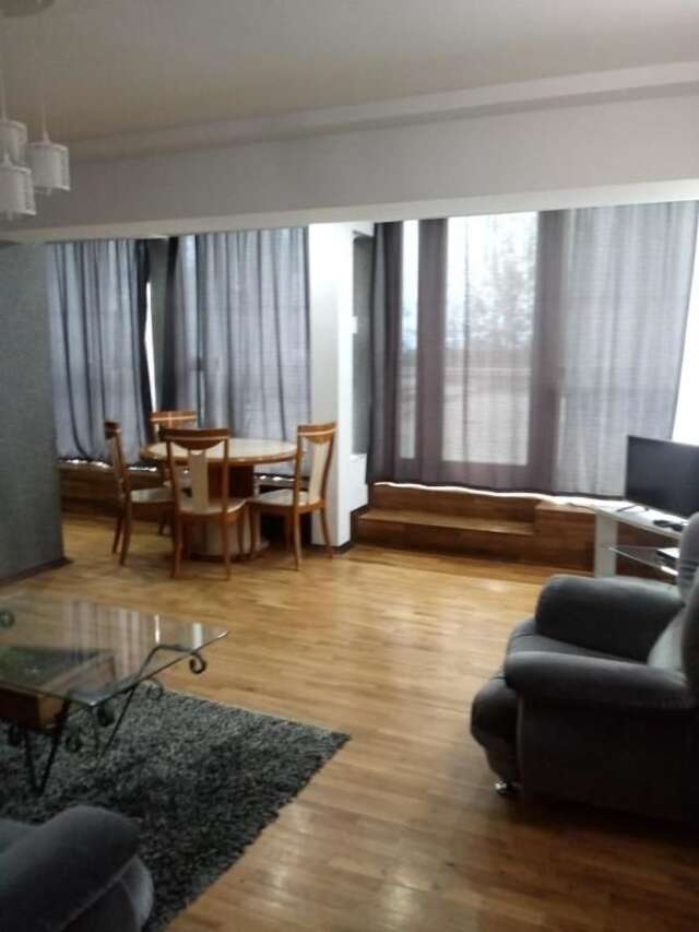 Апартаменты Apartment on Uzeyir Gadjibeyli Street Formula 1 Баку-45